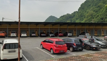 Gerai Tapak Parkir KWSP